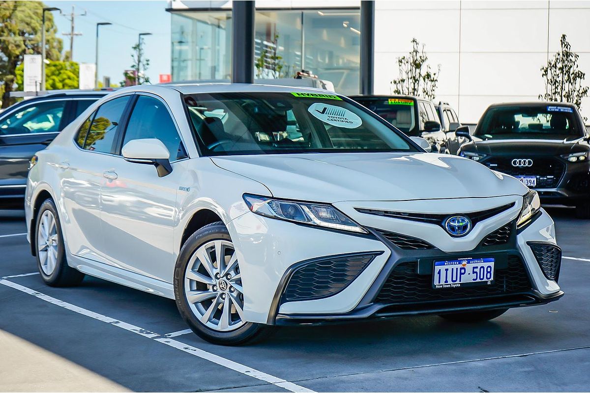 2021 Toyota Camry Ascent Sport AXVH70R