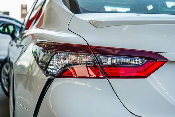 2021 Toyota Camry Ascent Sport AXVH70R