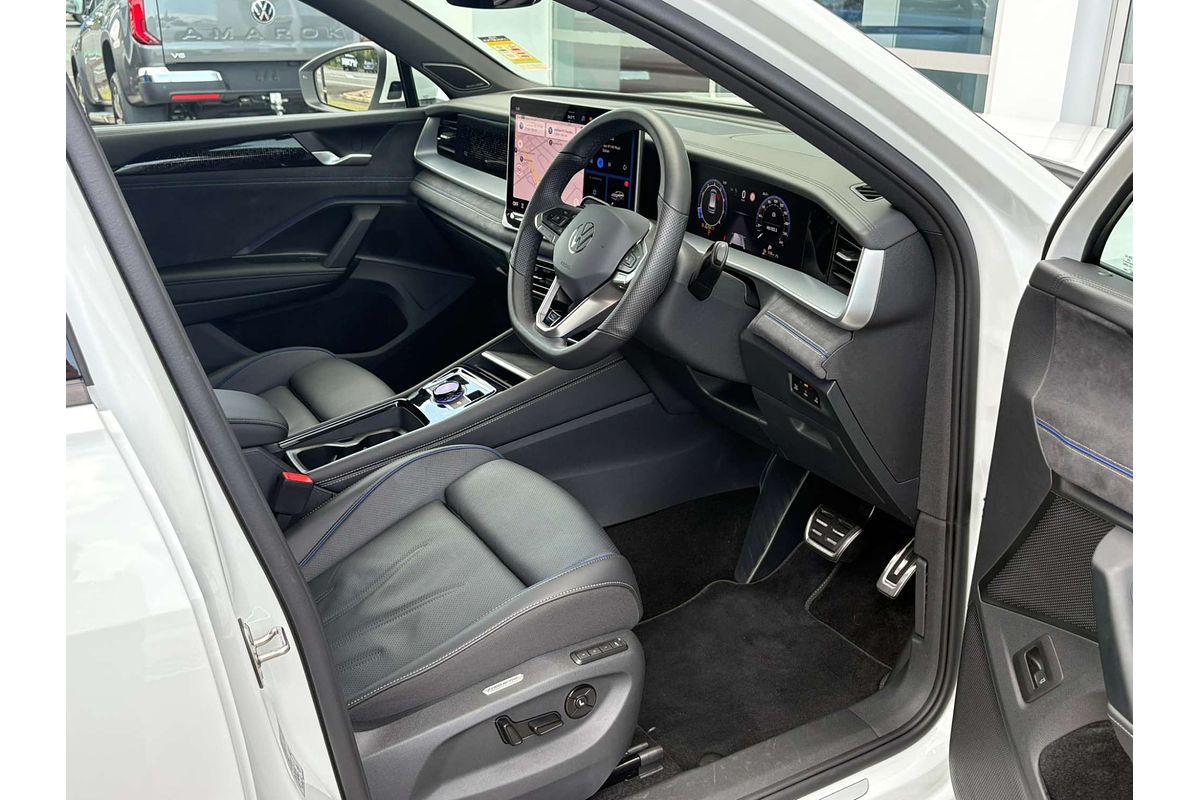 2025 Volkswagen Tayron 195TSI R-Line R4