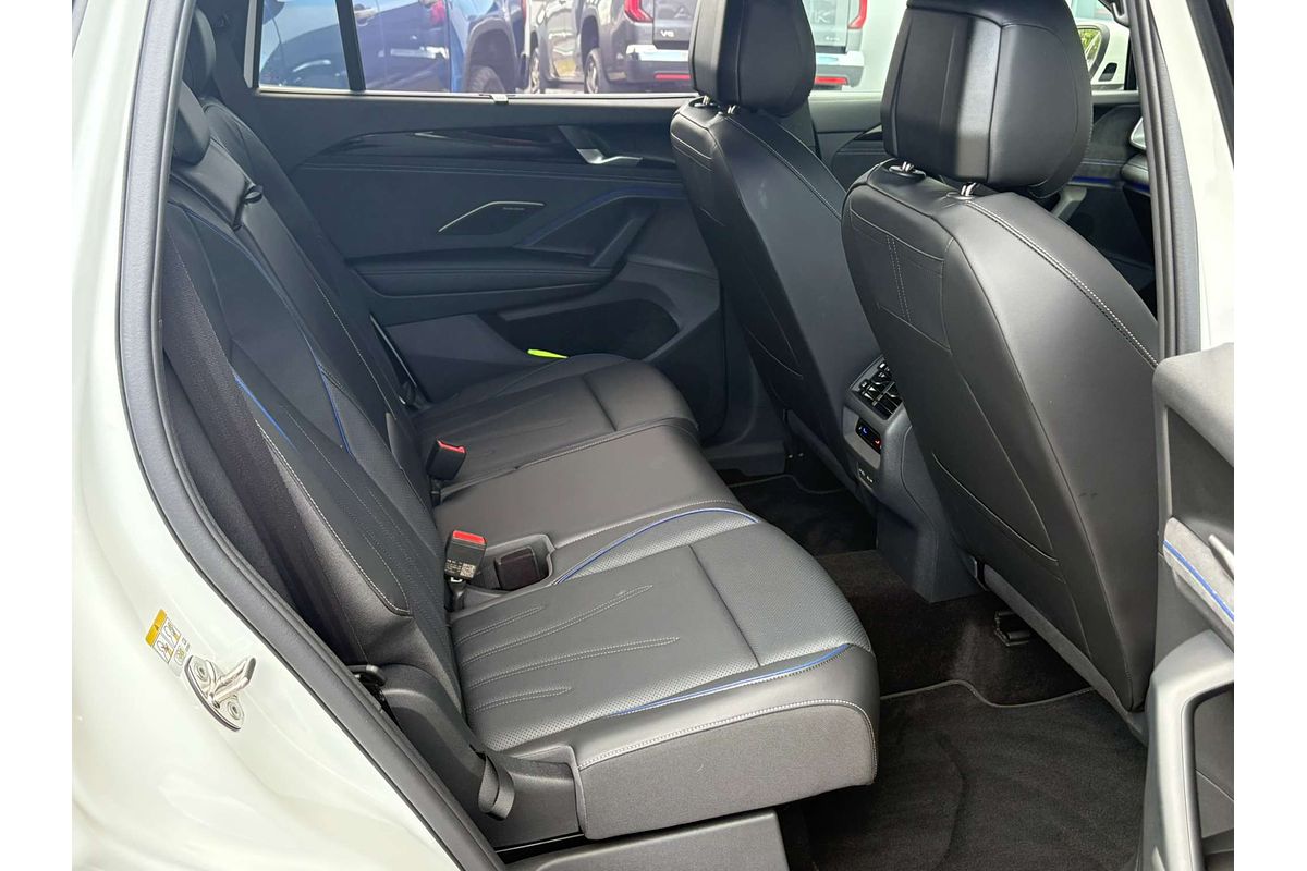 2025 Volkswagen Tayron 195TSI R-Line R4