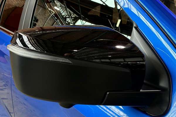 2025 Isuzu MU-X LS-T