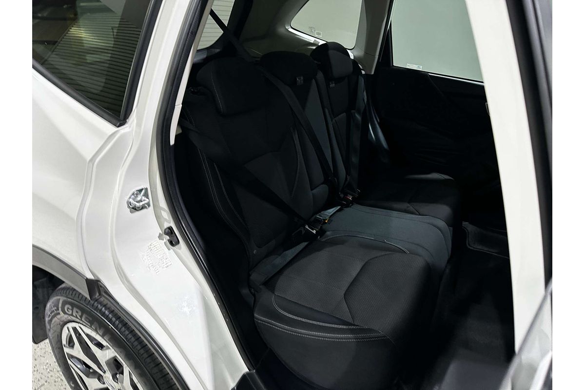 2023 Subaru Forester 2.5i S5