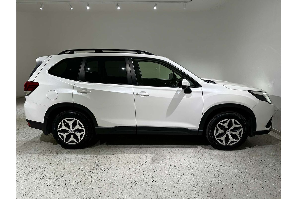 2023 Subaru Forester 2.5i S5