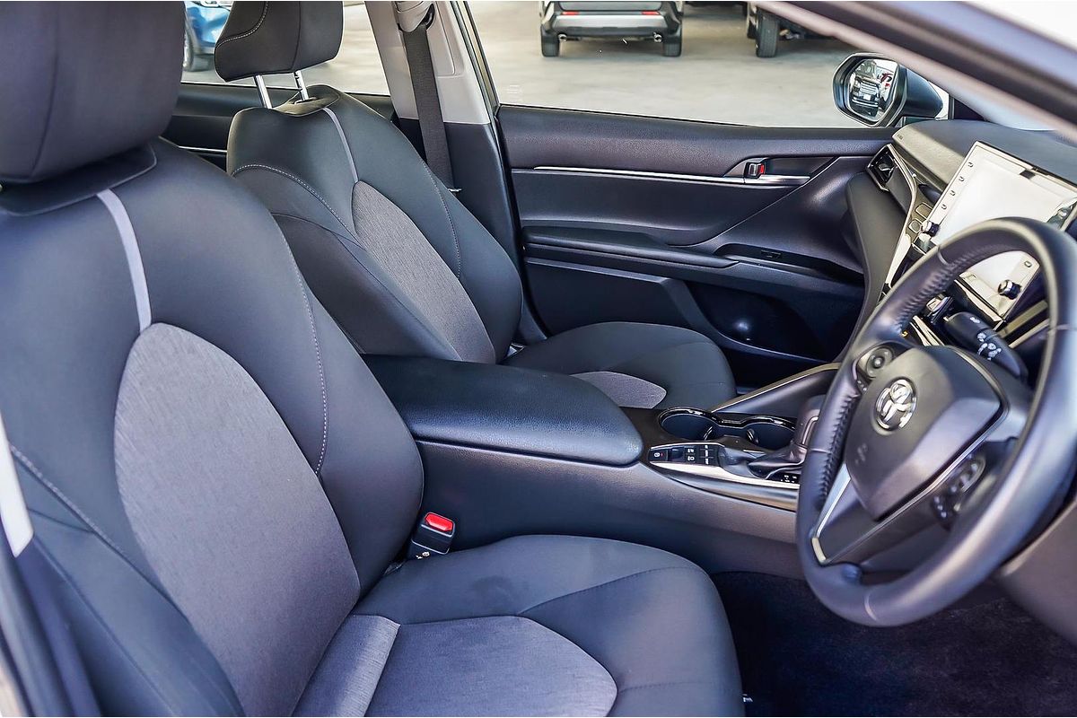 2021 Toyota Camry Ascent Sport AXVH70R