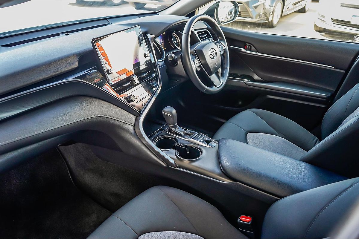 2021 Toyota Camry Ascent Sport AXVH70R