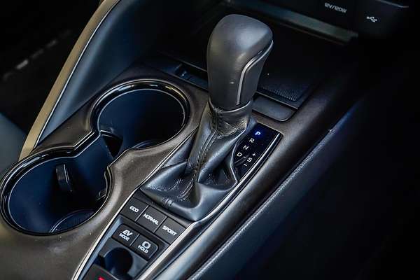 2021 Toyota Camry Ascent Sport AXVH70R