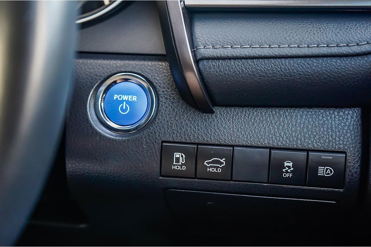 2021 Toyota Camry Ascent Sport AXVH70R