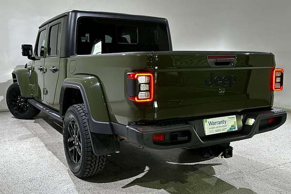 2022 Jeep Gladiator Night Eagle JT All Wheel Drive