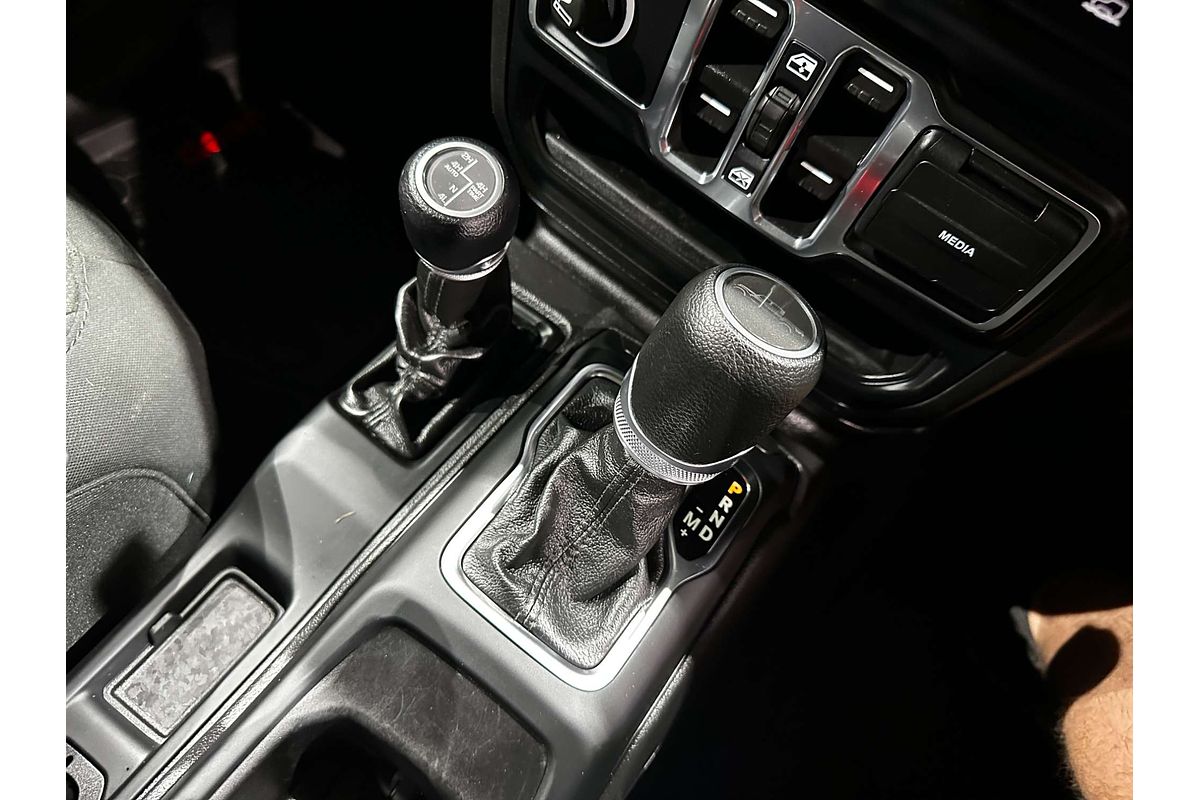 2022 Jeep Gladiator Night Eagle JT All Wheel Drive