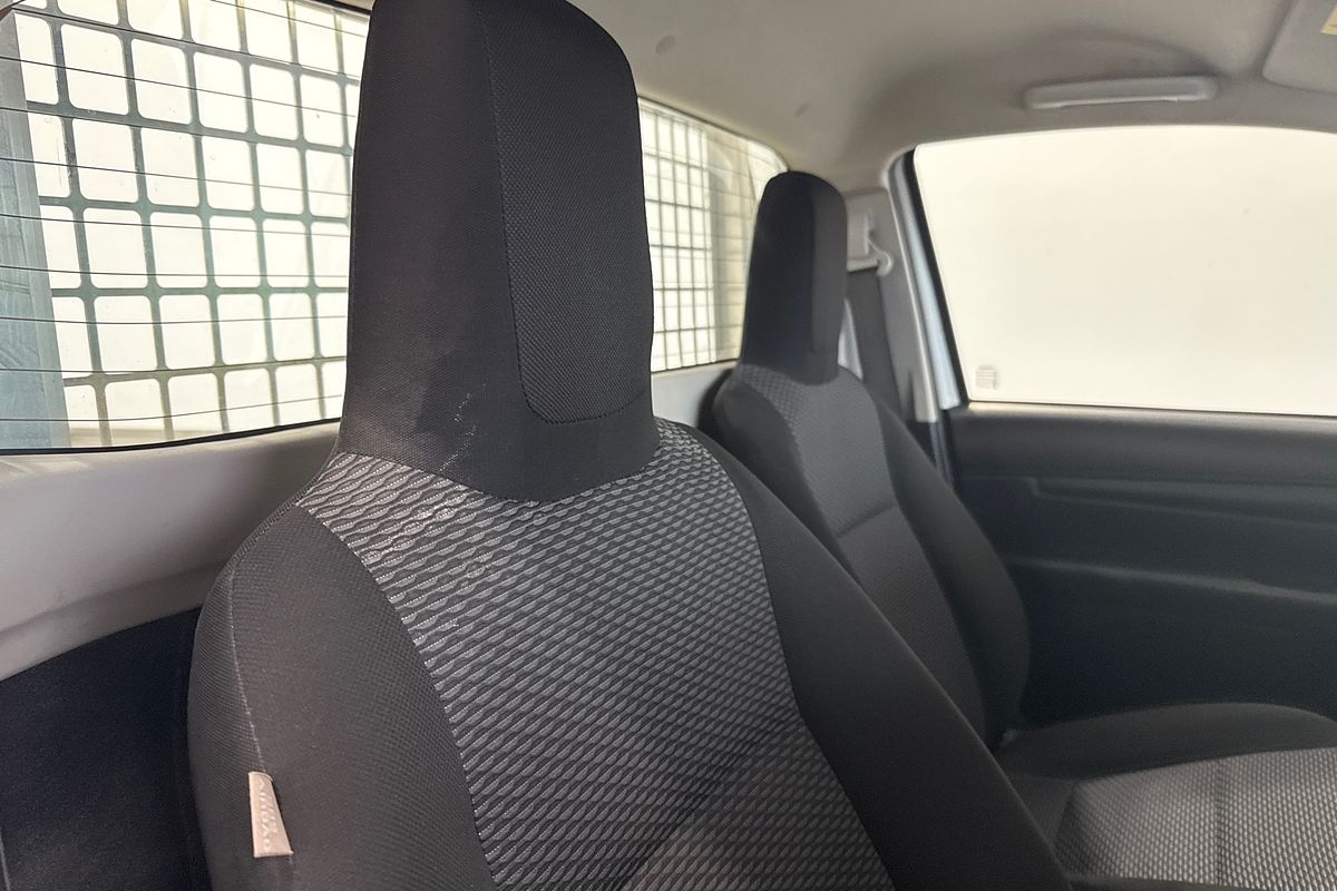 2021 Toyota Hilux Workmate GUN125R 4X4