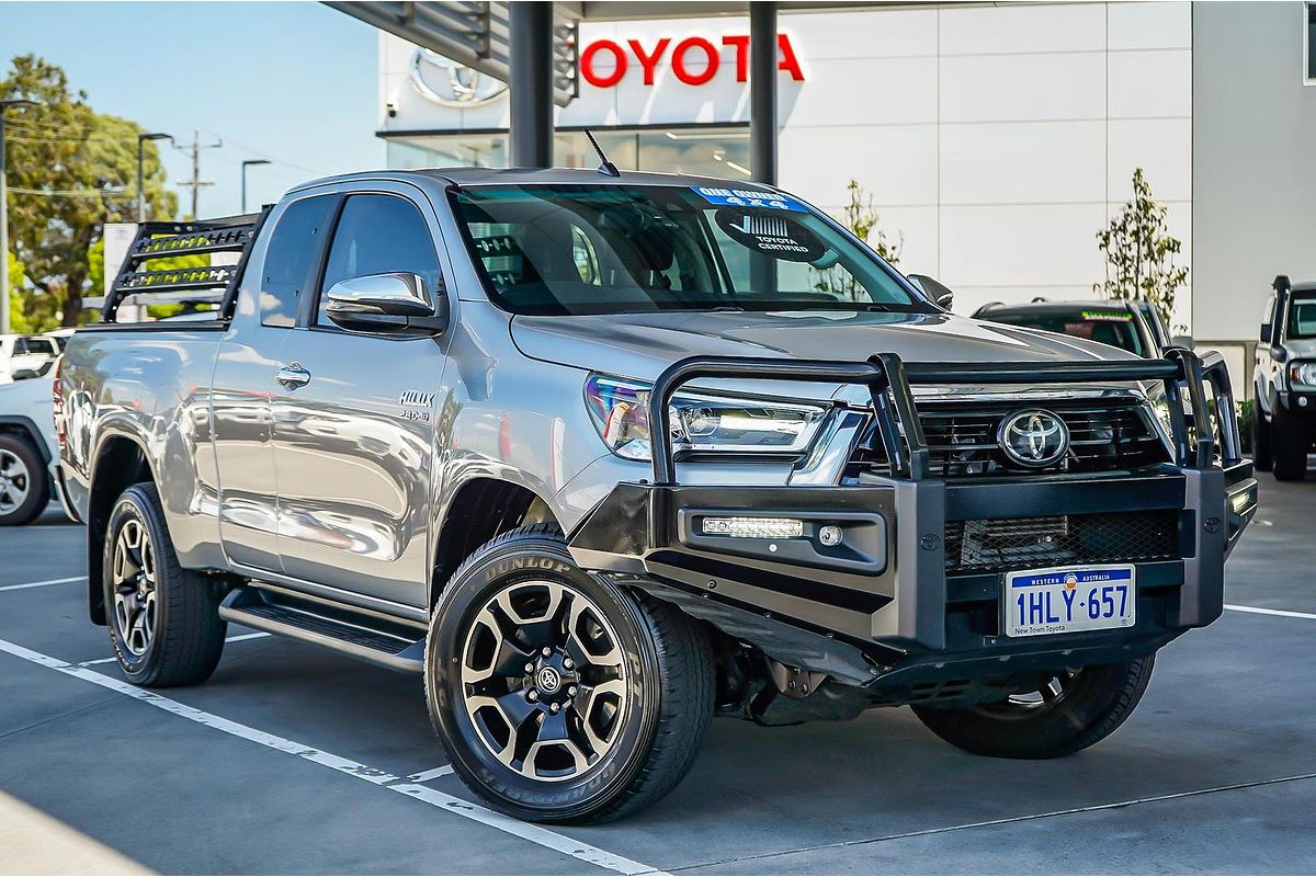 2021 Toyota Hilux SR5 GUN126R 4X4