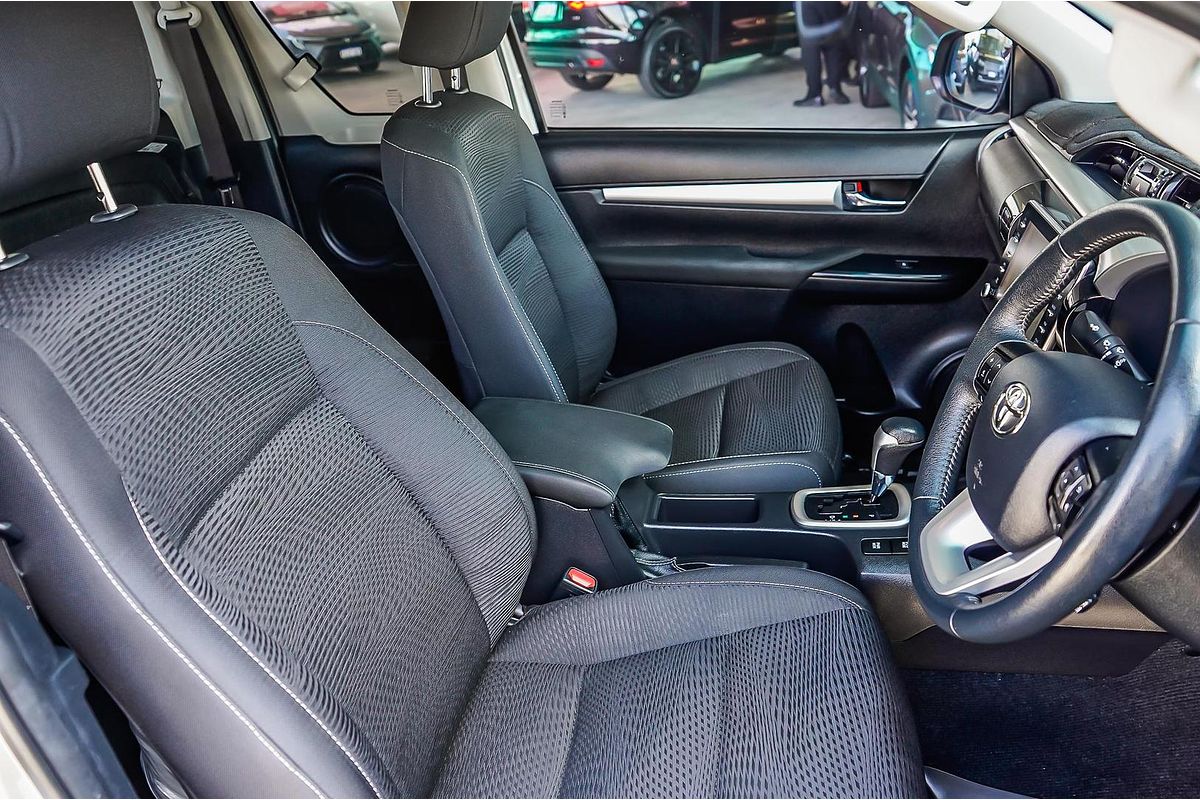 2021 Toyota Hilux SR5 GUN126R 4X4