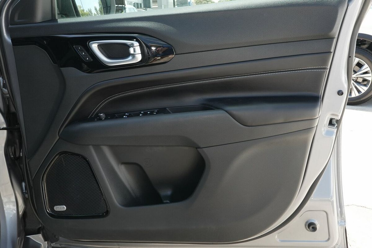 2023 Jeep Compass S-Limited M6