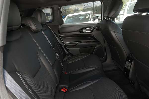 2023 Jeep Compass S-Limited M6