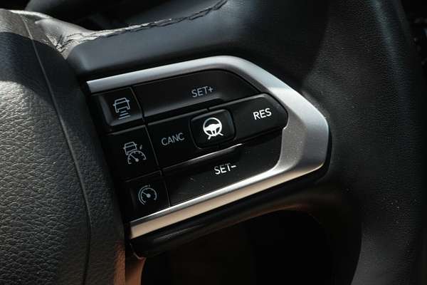 2023 Jeep Compass S-Limited M6