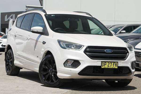 2018 Ford Escape ST-Line ZG