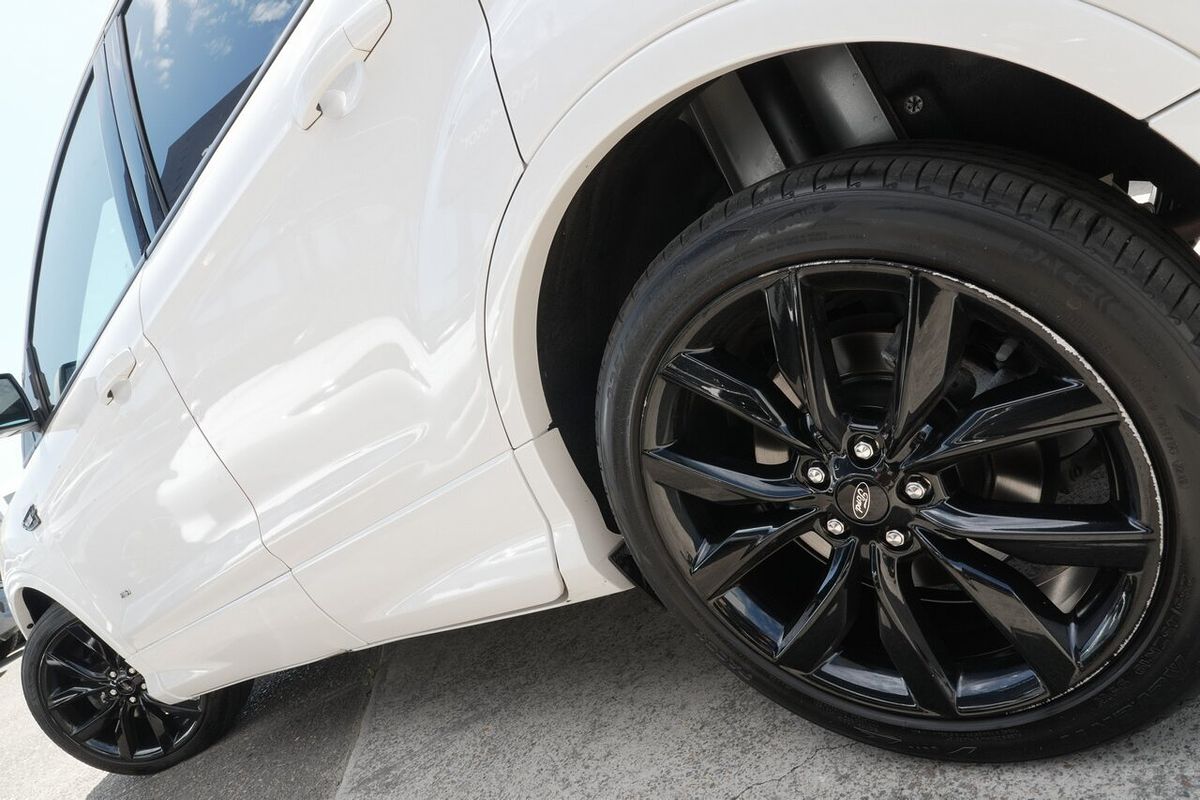 2018 Ford Escape ST-Line ZG