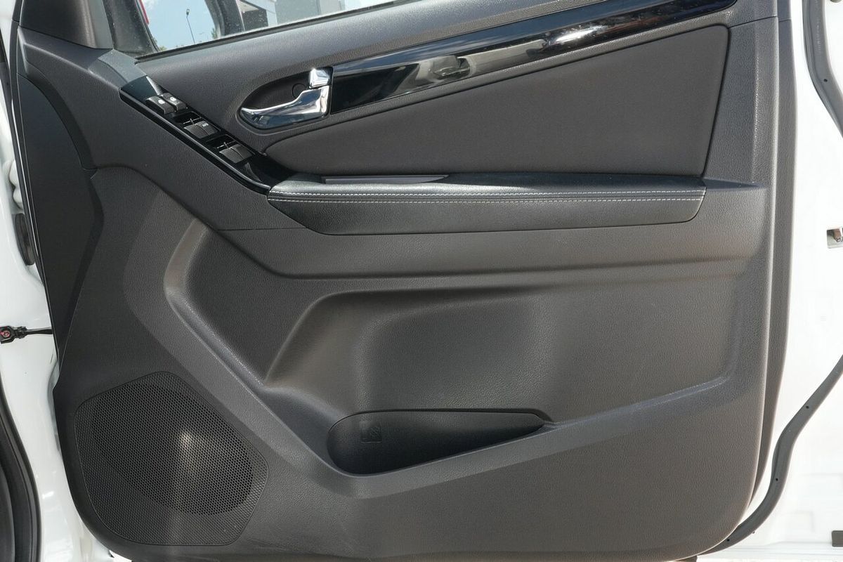 2019 Isuzu MU-X LS-M