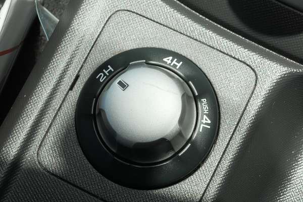 2019 Isuzu MU-X LS-M