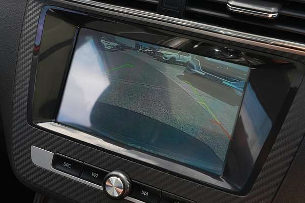 2019 MG ZS Essence AZS1