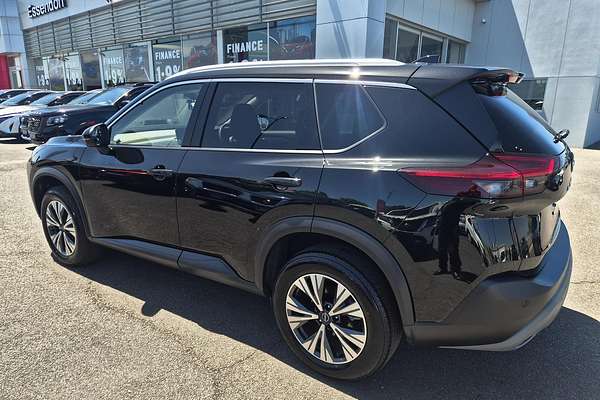 2025 Nissan X-TRAIL ST-L T33