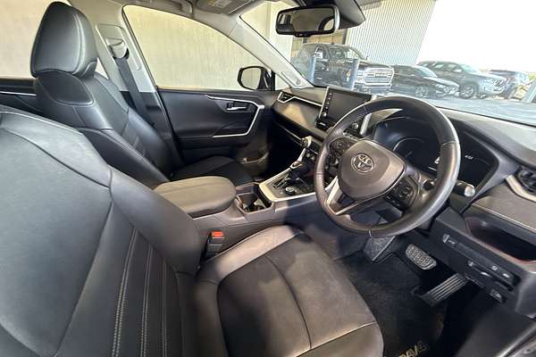 2020 Toyota RAV4 Cruiser AXAH54R