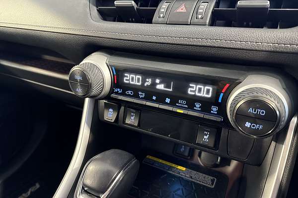 2020 Toyota RAV4 Cruiser AXAH54R