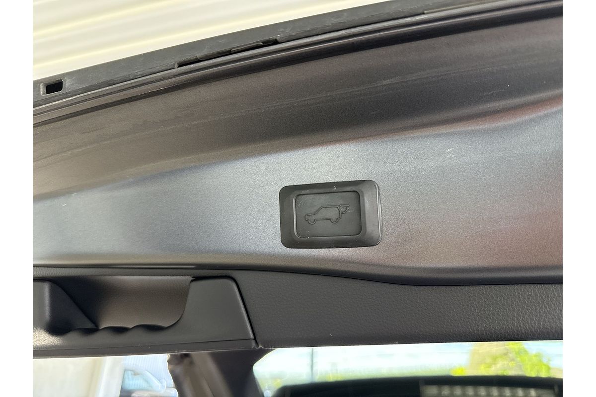 2020 Toyota RAV4 Cruiser AXAH54R