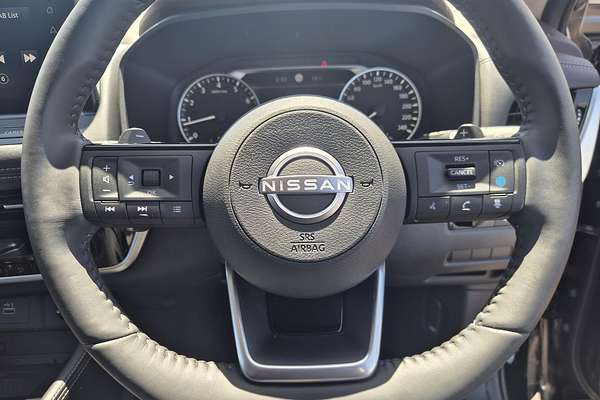 2025 Nissan X-TRAIL ST-L T33