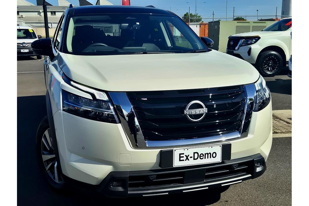 2024 Nissan Pathfinder Ti R53