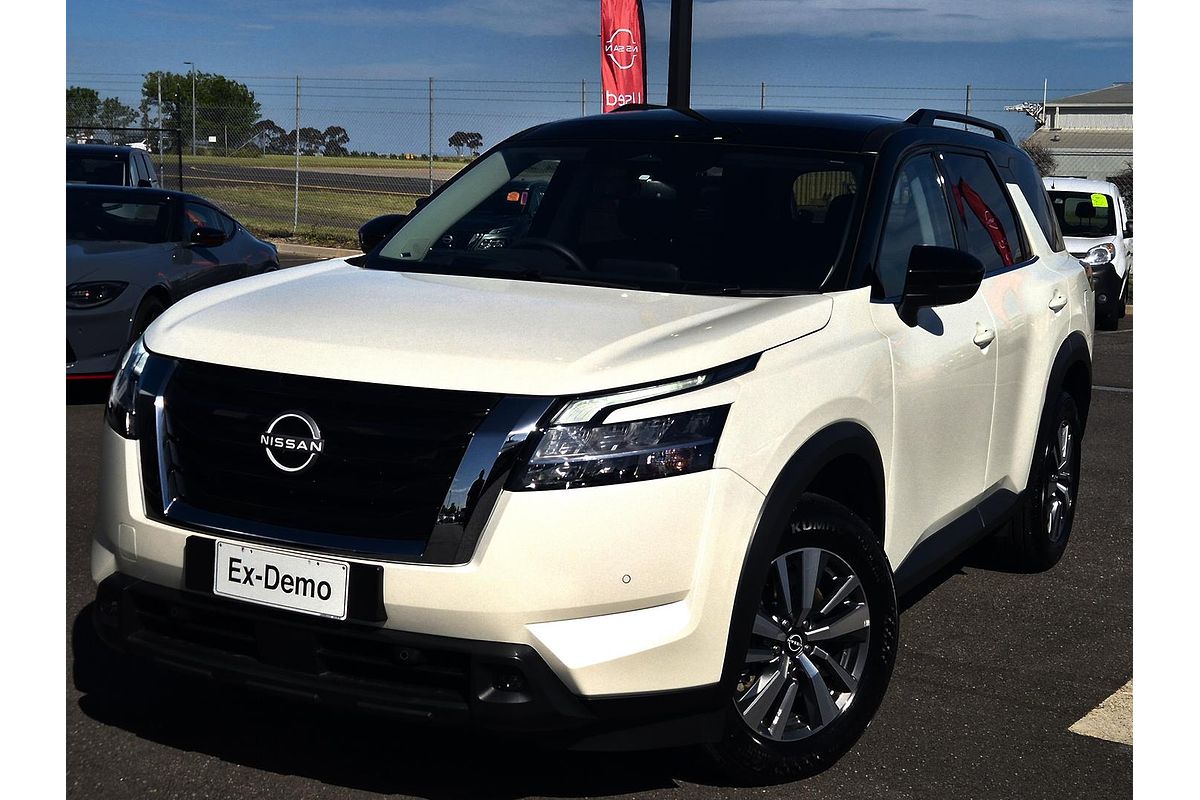 2024 Nissan Pathfinder Ti R53