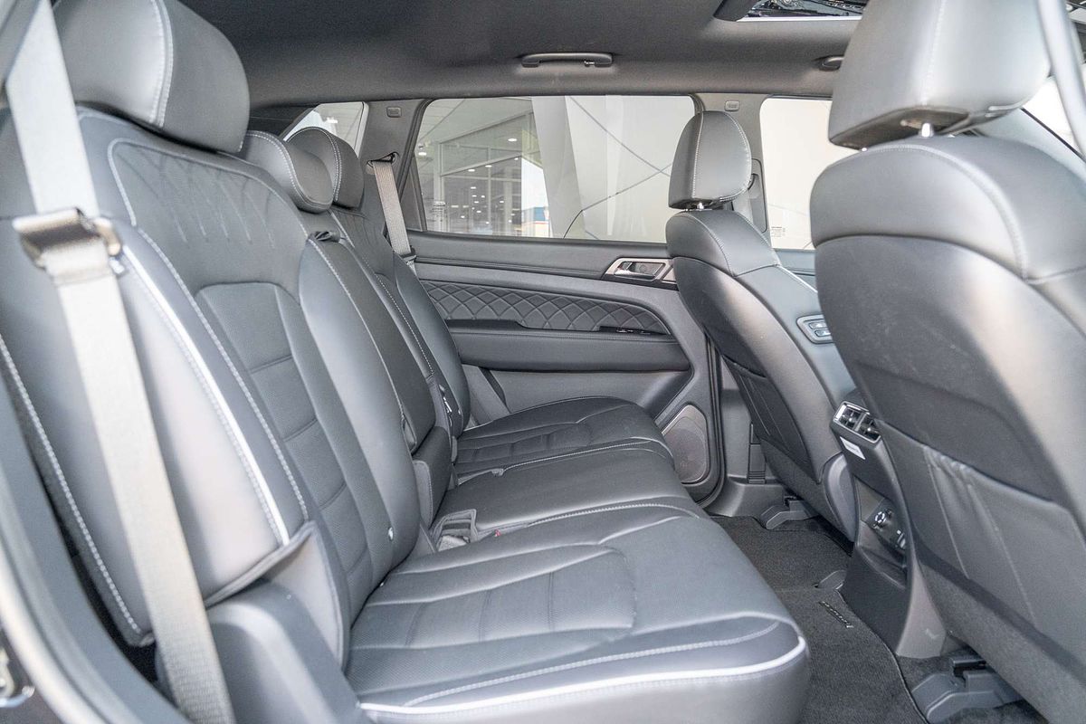 2023 SsangYong Rexton Ultimate Y461