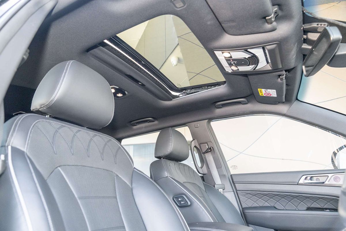 2023 SsangYong Rexton Ultimate Y461