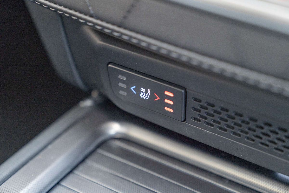 2023 SsangYong Rexton Ultimate Y461