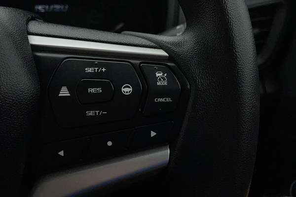 2020 Isuzu D-MAX SX High Ride Rear Wheel Drive