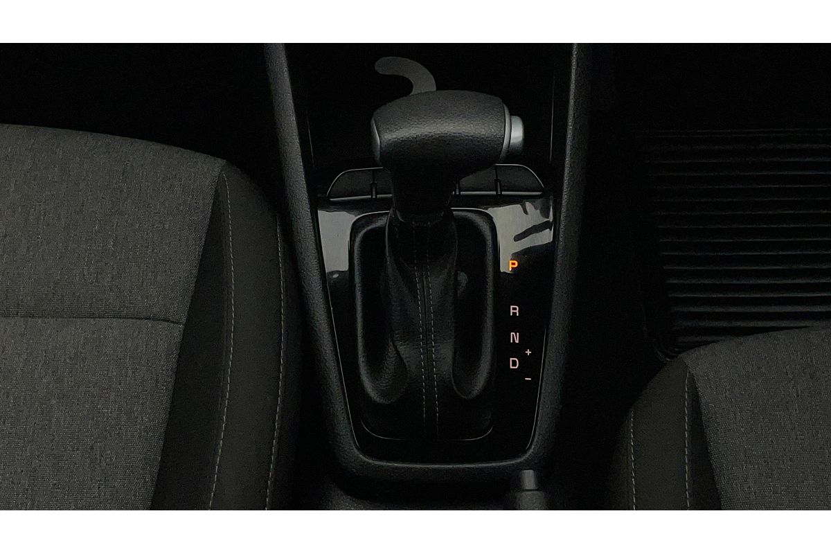 2023 Kia Stonic S YB