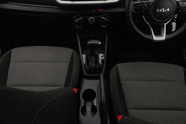 2023 Kia Stonic S YB