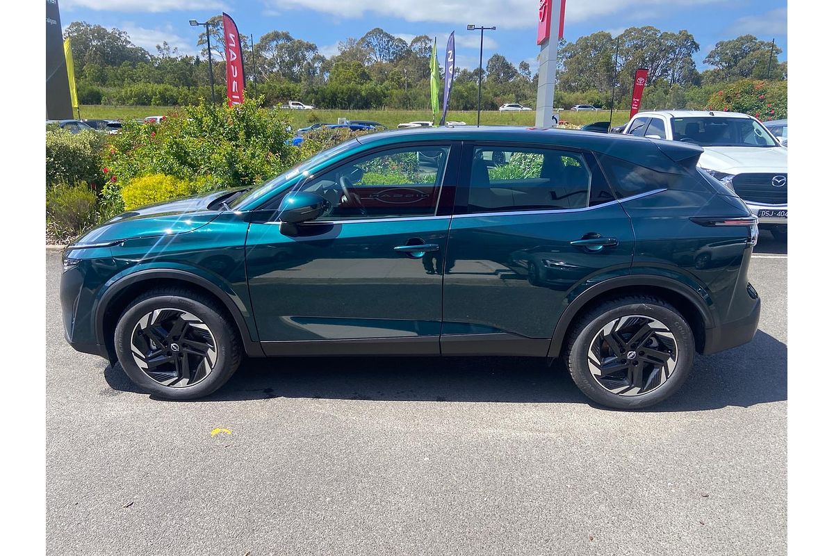 2025 Nissan QASHQAI ST-L J12