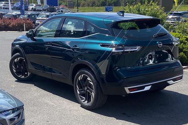 2025 Nissan QASHQAI ST-L J12