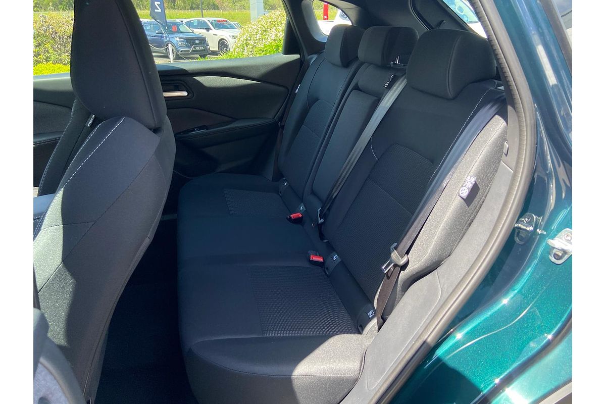 2025 Nissan QASHQAI ST-L J12