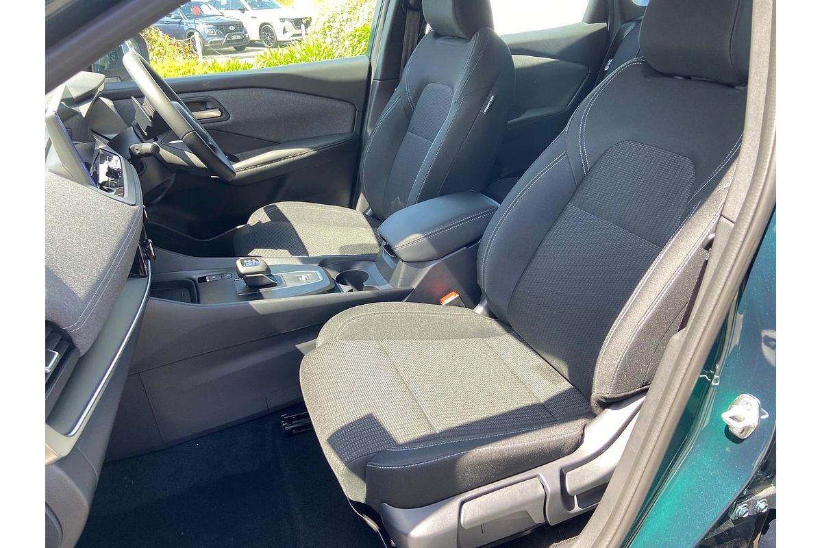 2025 Nissan QASHQAI ST-L J12