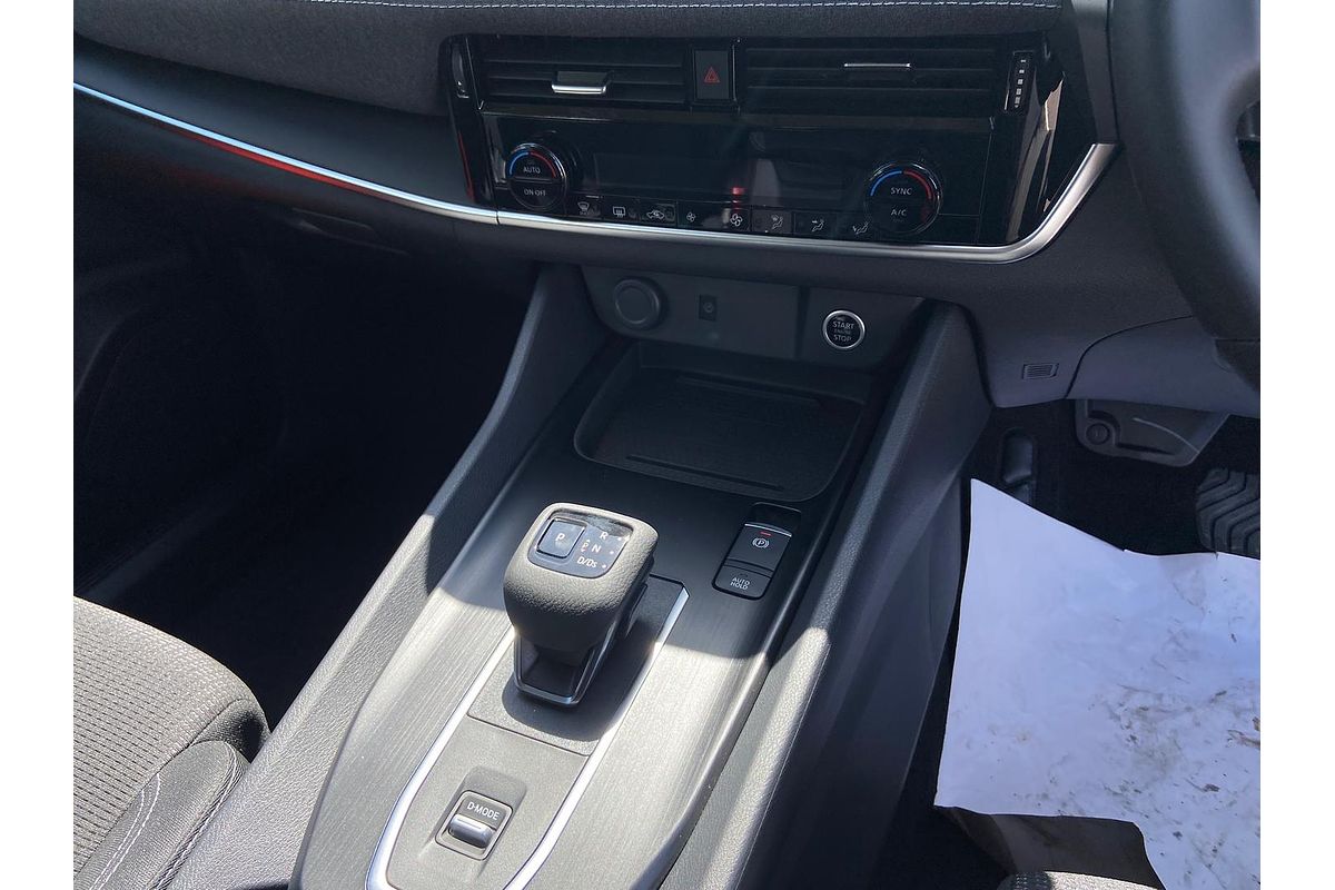 2025 Nissan QASHQAI ST-L J12