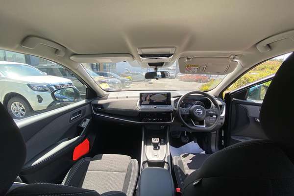2025 Nissan QASHQAI ST-L J12