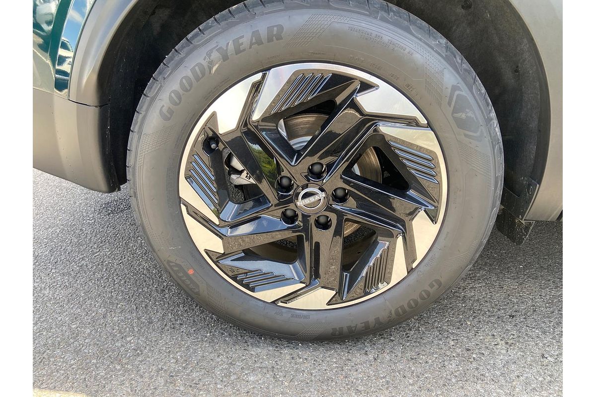 2025 Nissan QASHQAI ST-L J12