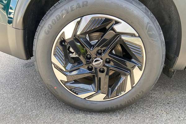 2025 Nissan QASHQAI ST-L J12