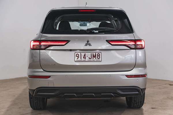 2023 Mitsubishi Outlander ES ZM