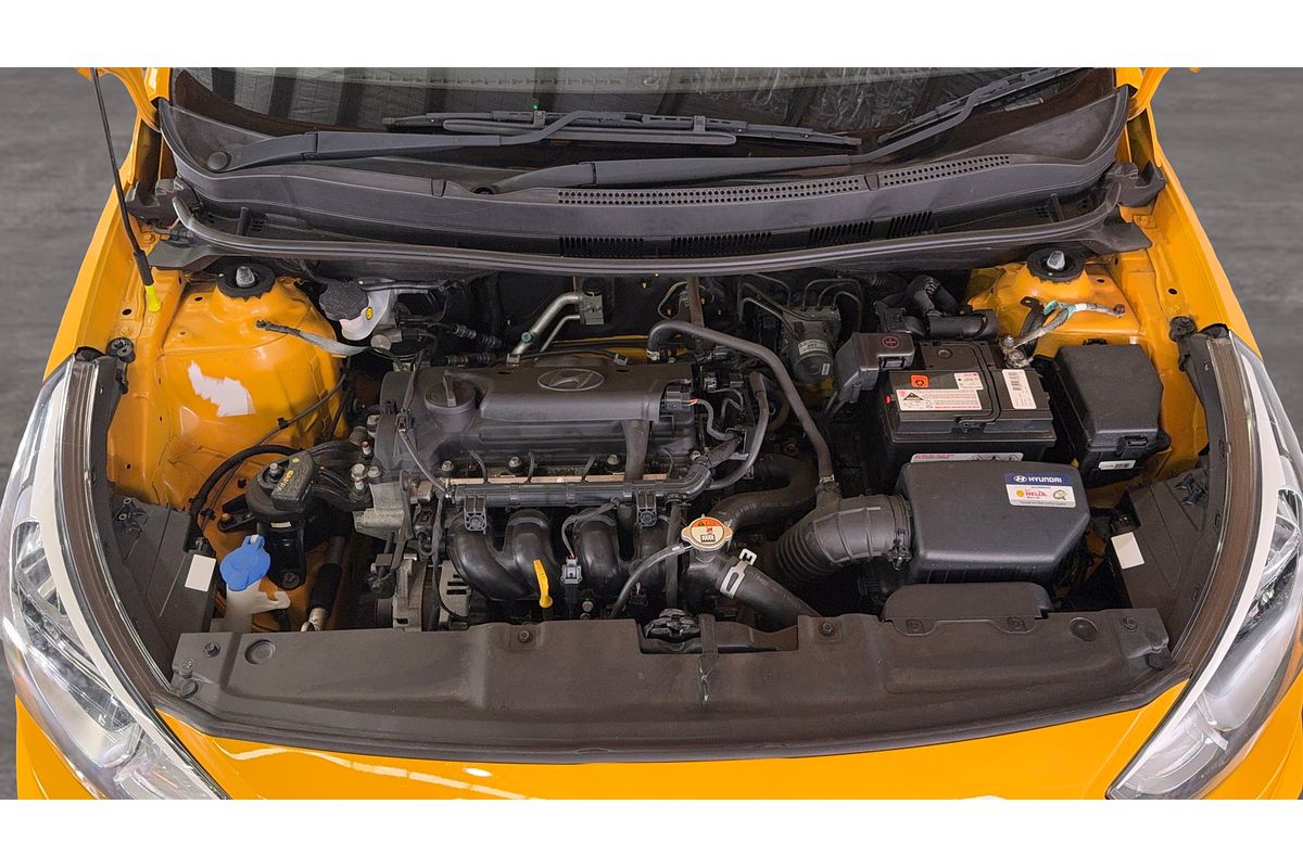 2017 Hyundai Accent Active RB4