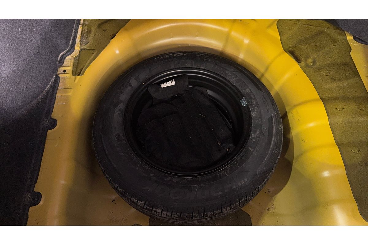 2017 Hyundai Accent Active RB4