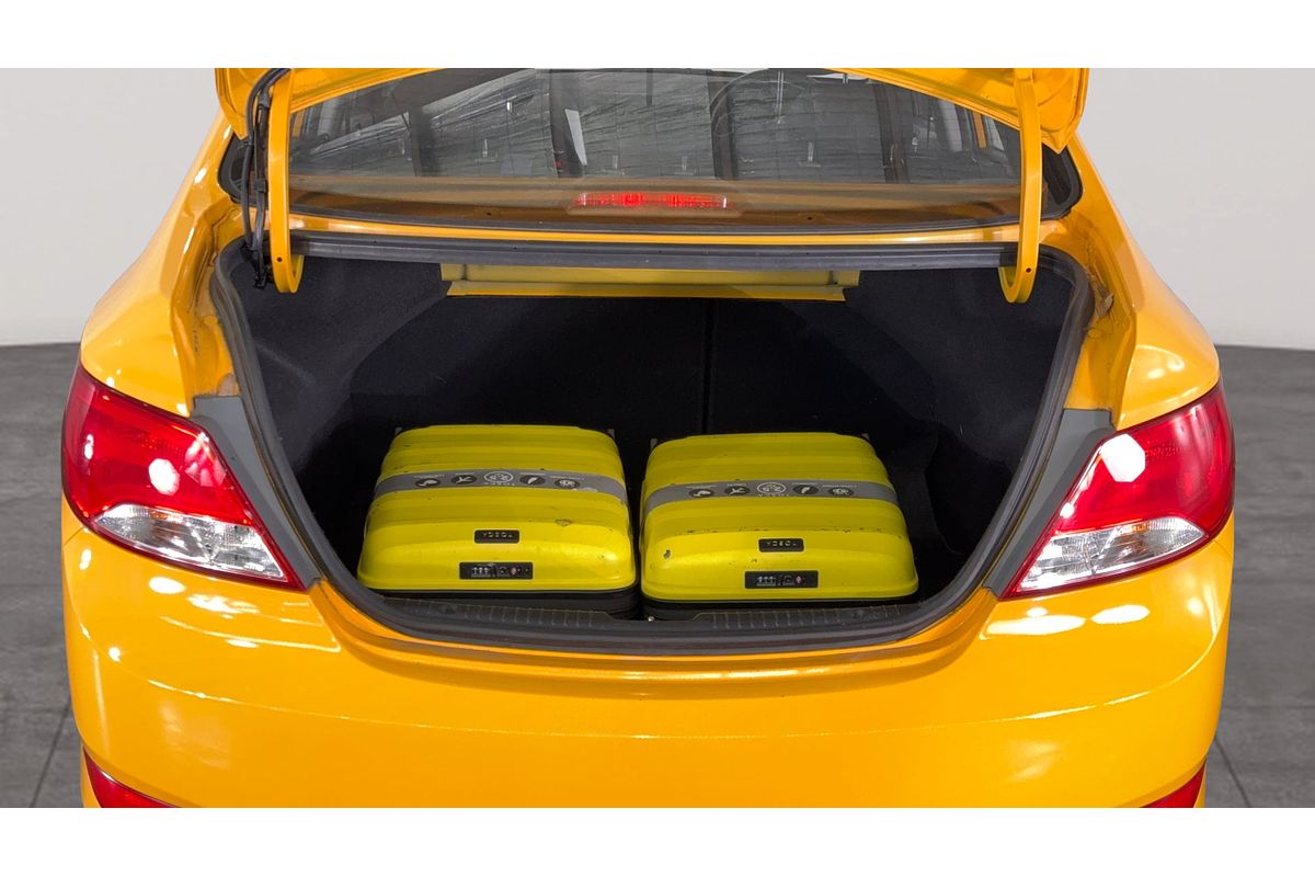 2017 Hyundai Accent Active RB4