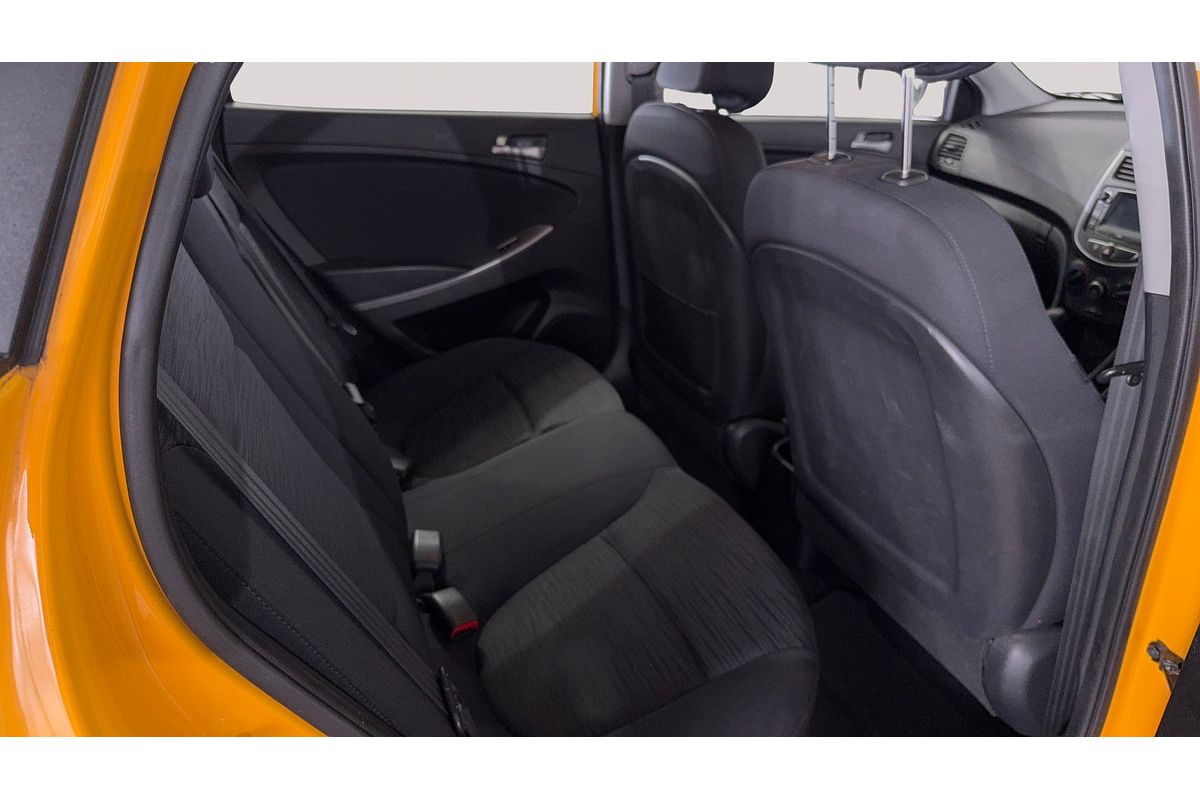 2017 Hyundai Accent Active RB4